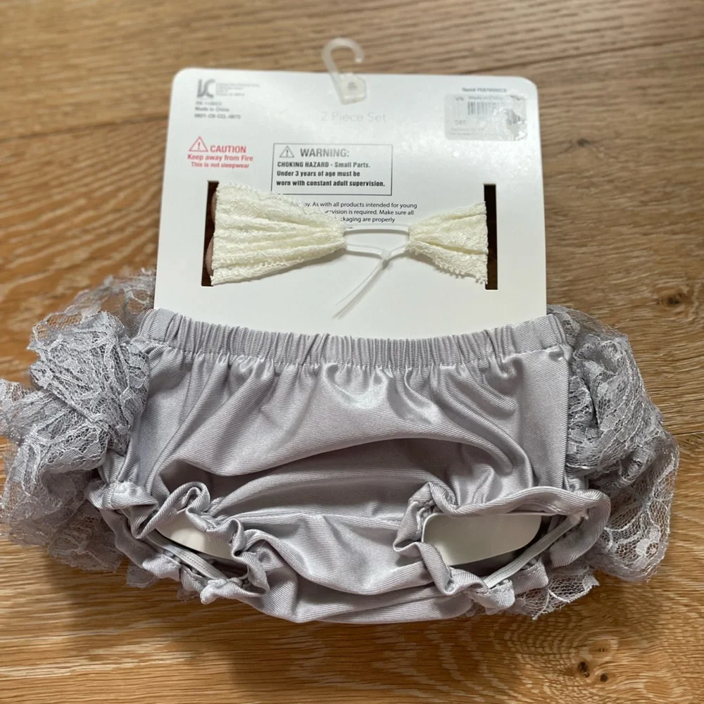 Baby Diaper Ruffle Cover Set